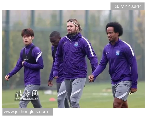 足球转会风云:球星转场背后的秘密与未来趋势解析 足球转会风云:球星转场背后的秘密与未来趋势解析